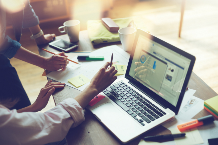 Why More and More Corporations Are Choosing to Build a Custom CMS