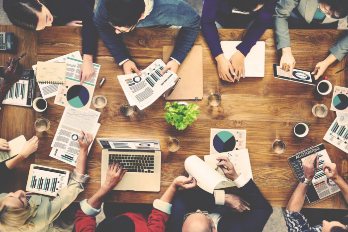 The Custom CMS as a Centralized Business Hub