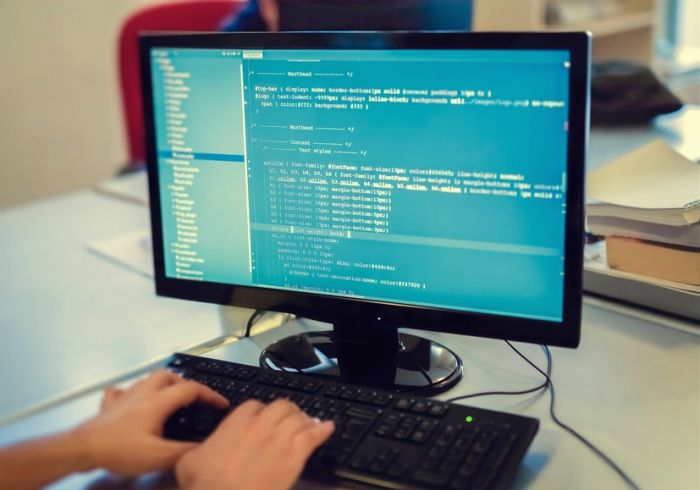 4 Major Reasons To Decouple Your CMS Installation